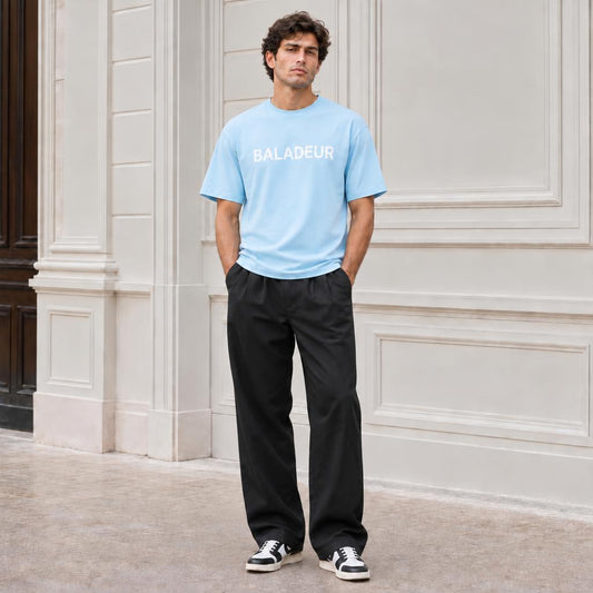 Baladeur Signature T‑Shirt – Light Blue Minimalist Logo Tee