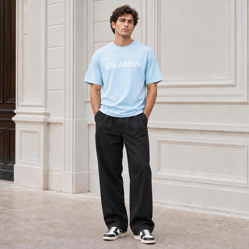 Baladeur Signature T‑Shirt – Light Blue Minimalist Logo Tee